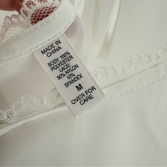 Vintage Victoria's Secret Ivory Chemise with Floral Lace Detailing lingerie - Picture 9 of 10